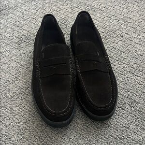 Tods Elegant Brown Suede Loafers for Men